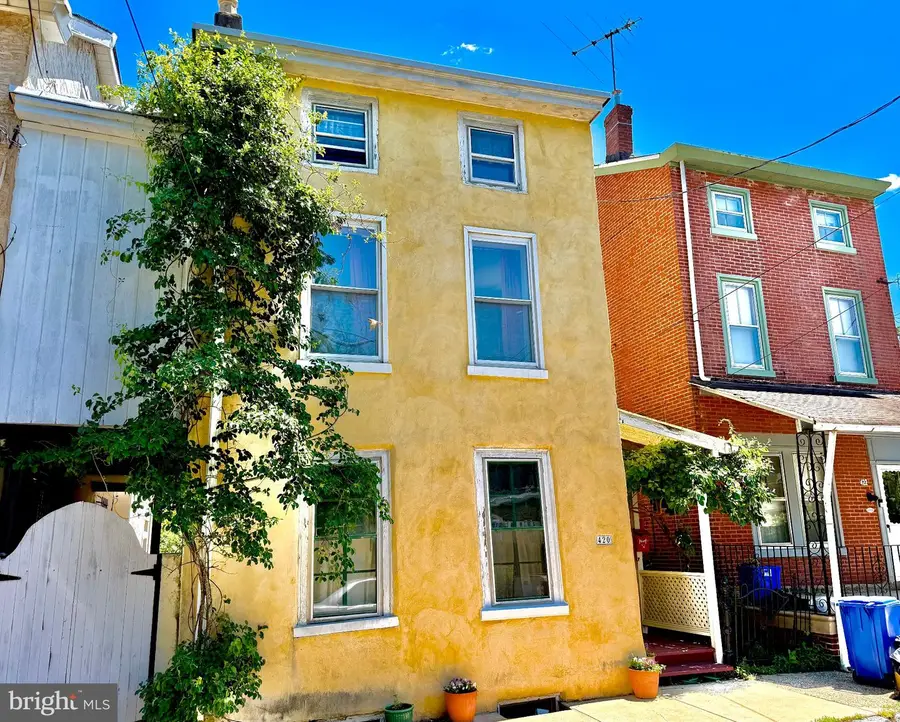 420 W Woodlawn St, Philadelphia, PA 19144 - #2