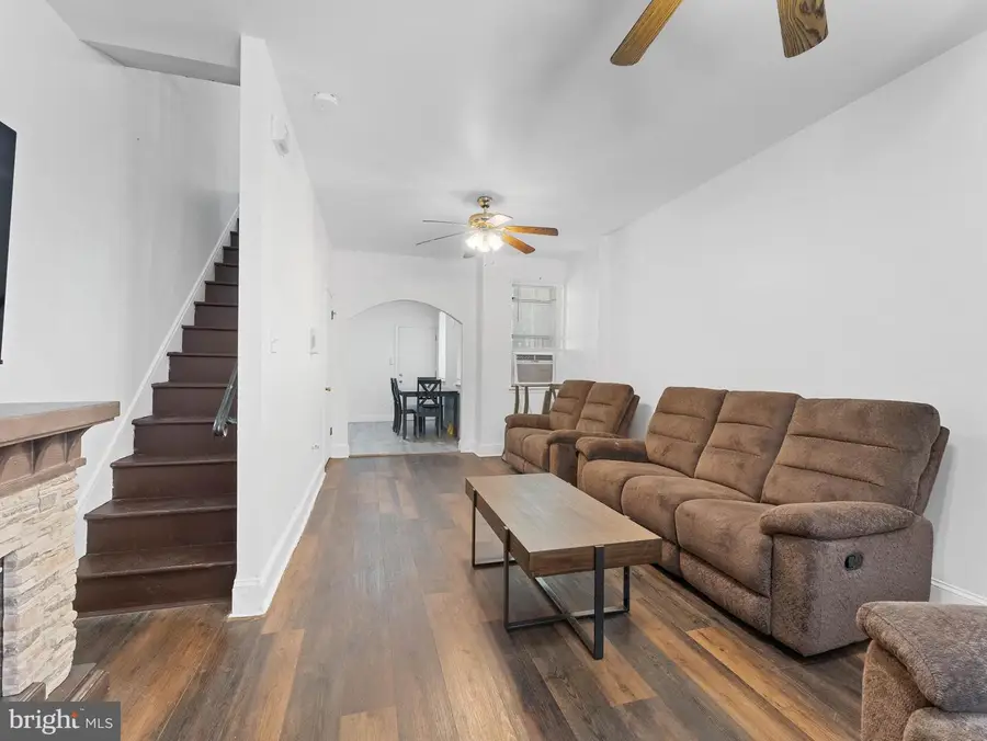 1337 S May St, Philadelphia, PA 19143 - #3