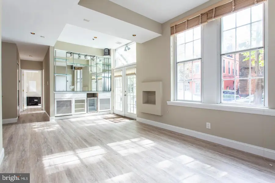 306 Cherry St #1r, Philadelphia, PA 19106 - #2