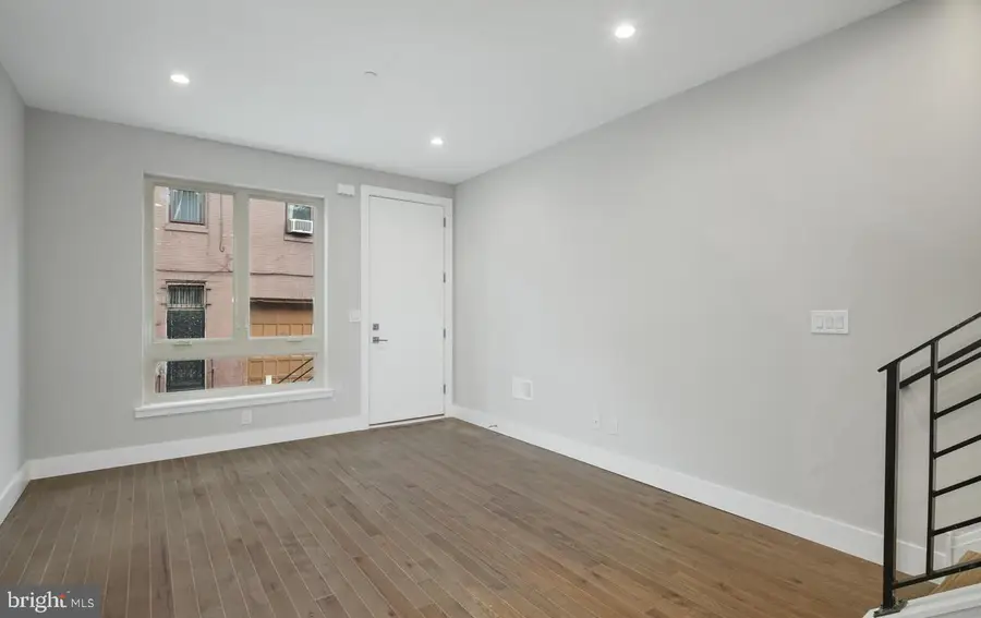 2209 Cross St, Philadelphia, PA 19146 - #3
