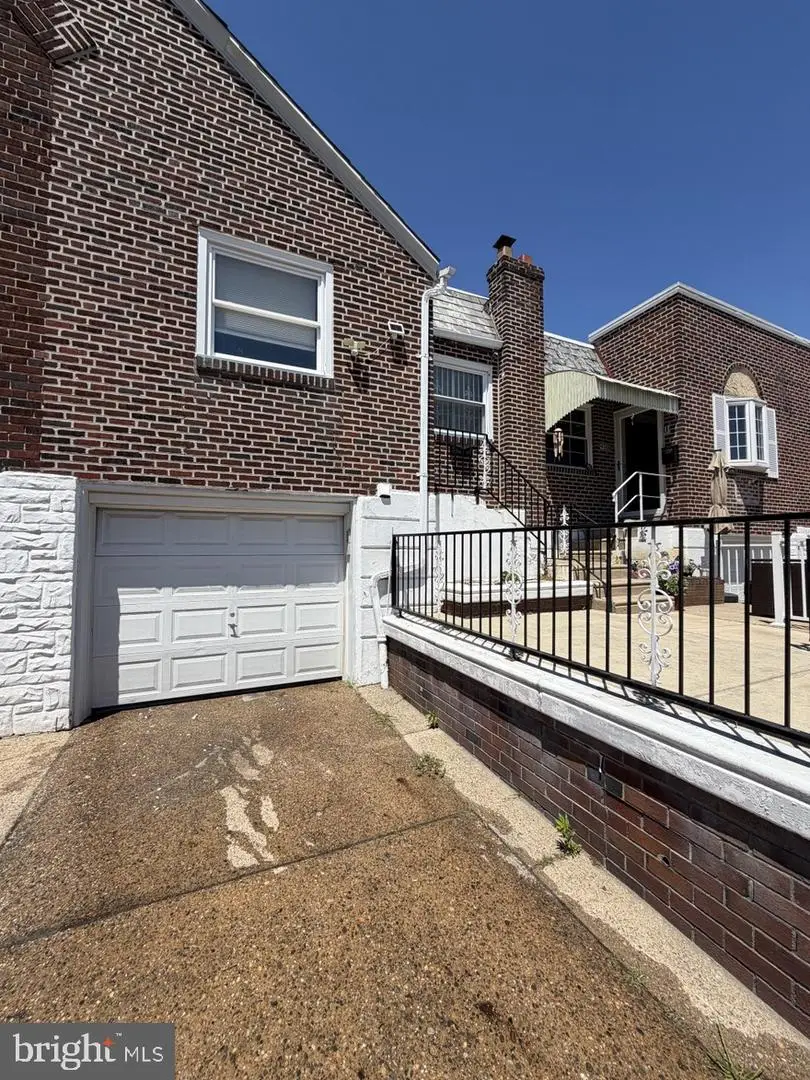 4304 Bennington St, Philadelphia, PA 19124 - #1