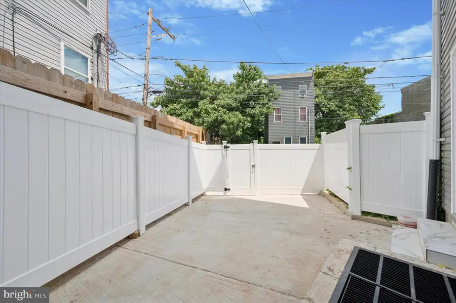 2405 Ridge Ave, Philadelphia, PA 19121 - #3