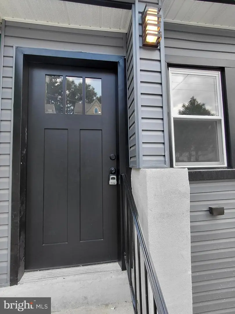 43 E Sharpnack St, Philadelphia, PA 19119 - #3