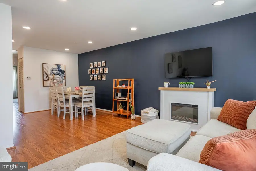221 Goodford Rd, Philadelphia, PA 19154 - #3