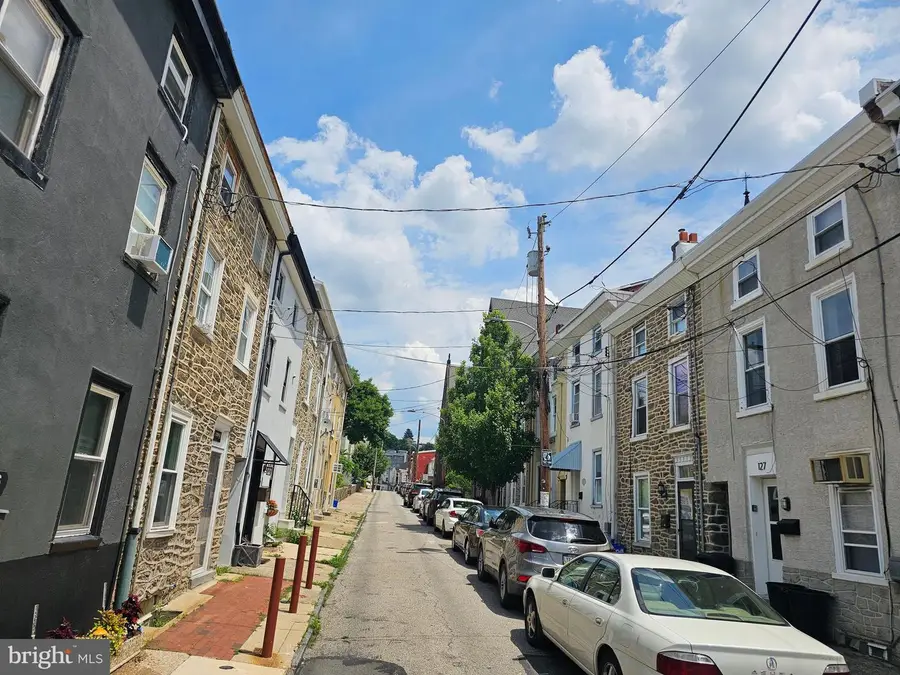 180 Krams Ave, Philadelphia, PA 19127 - #3