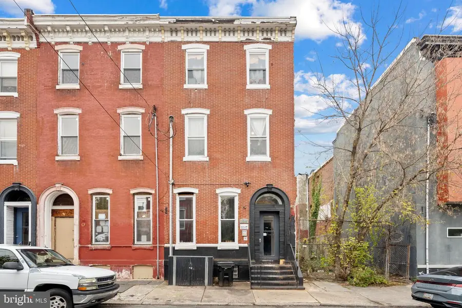 1305 N 15th St, Philadelphia, PA 19121 - #2