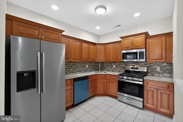 1630 Welsh Rd #25-d, PHILADELPHIA, PA 19115