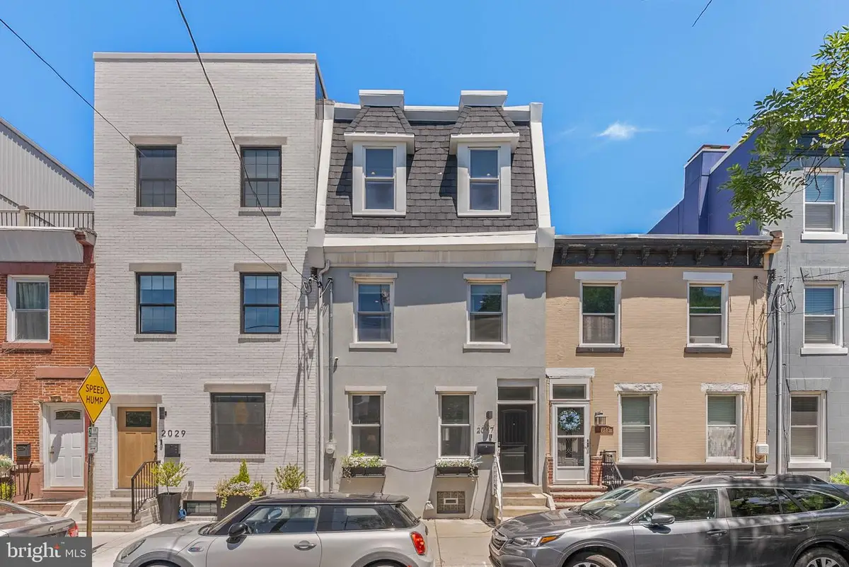 2027 Catharine St, Philadelphia, PA 19146 - #1