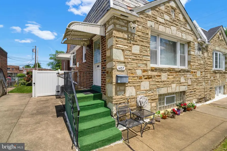1437 Napfle Ave, Philadelphia, PA 19111 - #3