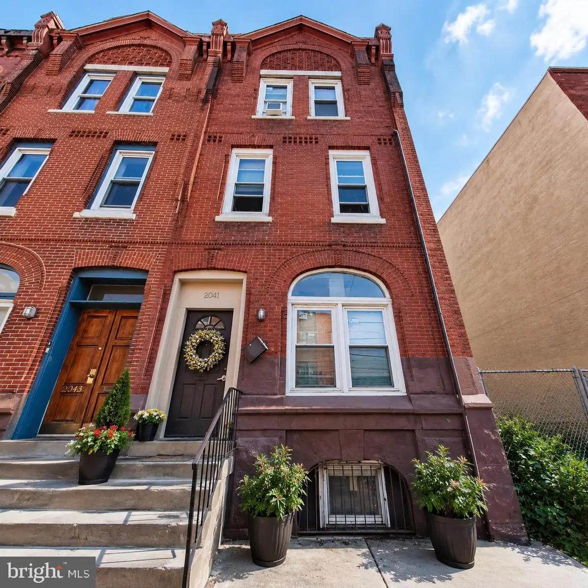 2041 N 15th St, Philadelphia, PA 19121 - #1