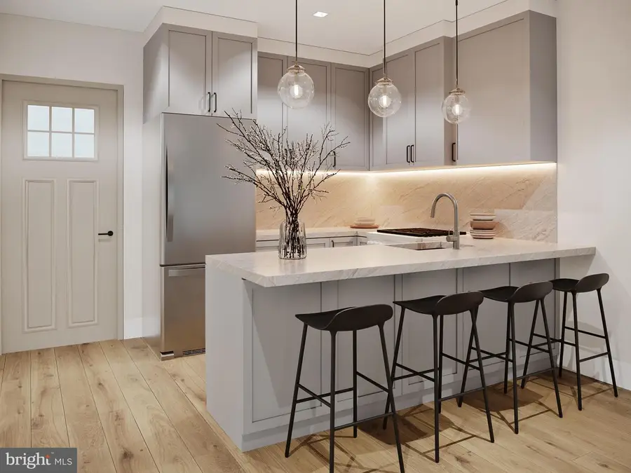 518 Pierce St, Philadelphia, PA 19148 - #2