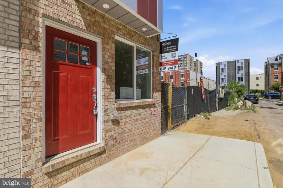 1511 W Flora St, Philadelphia, PA 19121 - #2