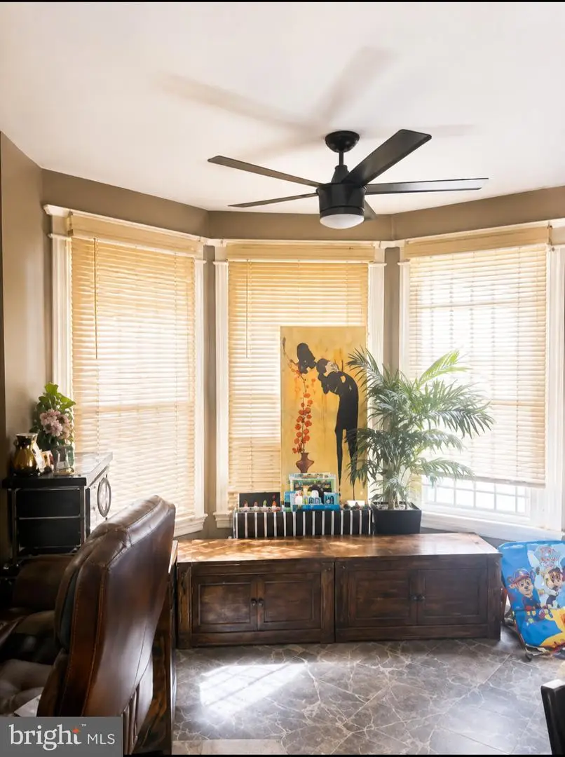 903 W Duncannon Ave, Philadelphia, PA 19141 - #1