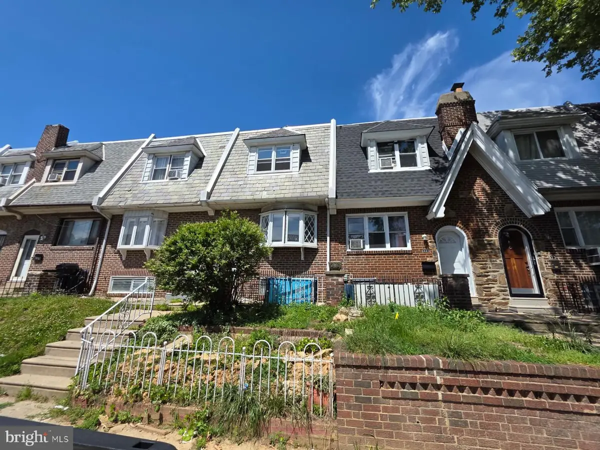 919 Anchor St, Philadelphia, PA 19124 - #1