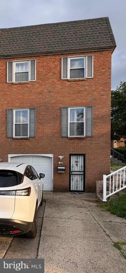 152 Rennard St, Philadelphia, PA 19116 - #1