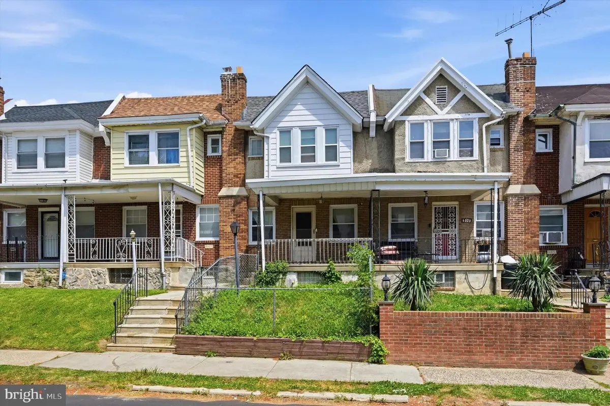 6825 N Bouvier St, Philadelphia, PA 19126 - #1