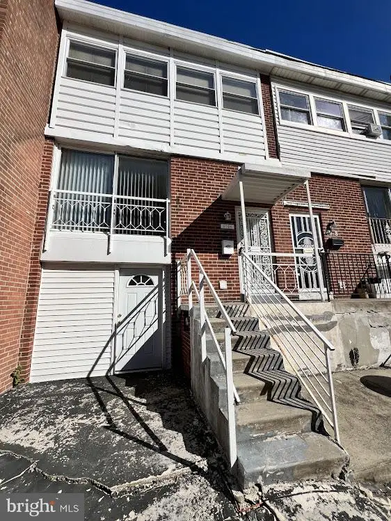 6926 Grosbeak Pl, Philadelphia, PA 19142 - #1