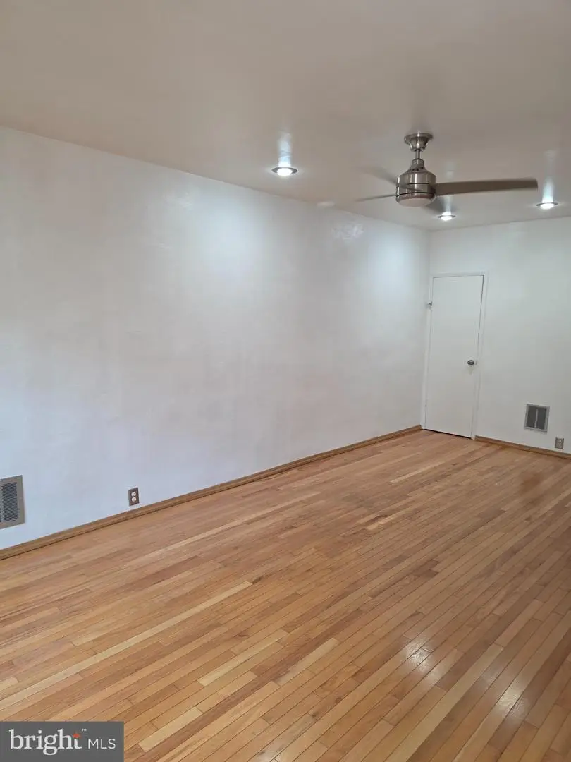2446 S American St, Philadelphia, PA 19148 - #2