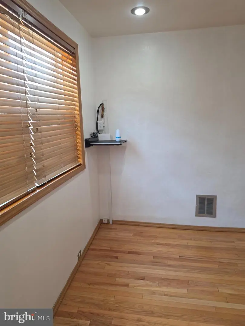 2446 S American St, Philadelphia, PA 19148 - #3