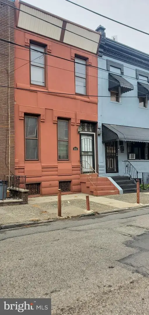 2012 N 25th St, Philadelphia, PA 19121 - #1