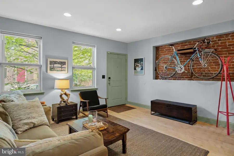 2022 Federal St, Philadelphia, PA 19146 - #2
