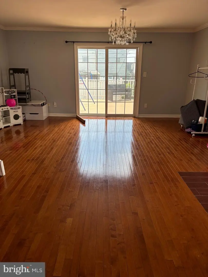 9009 Eastview St, Philadelphia, PA 19152 - #2