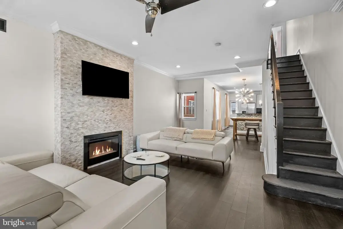 842 N 28th St, Philadelphia, PA 19130 - #1