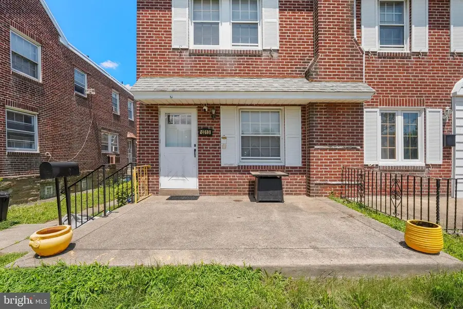1313 Friendship St, Philadelphia, PA 19111 - #2