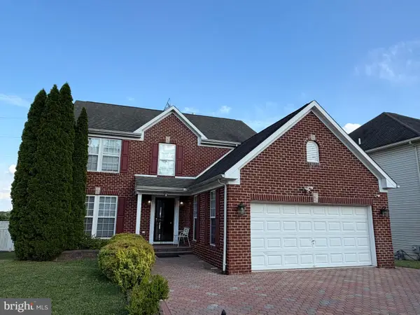 8217 Rose Petal Dr, PHILADELPHIA, PA 19111