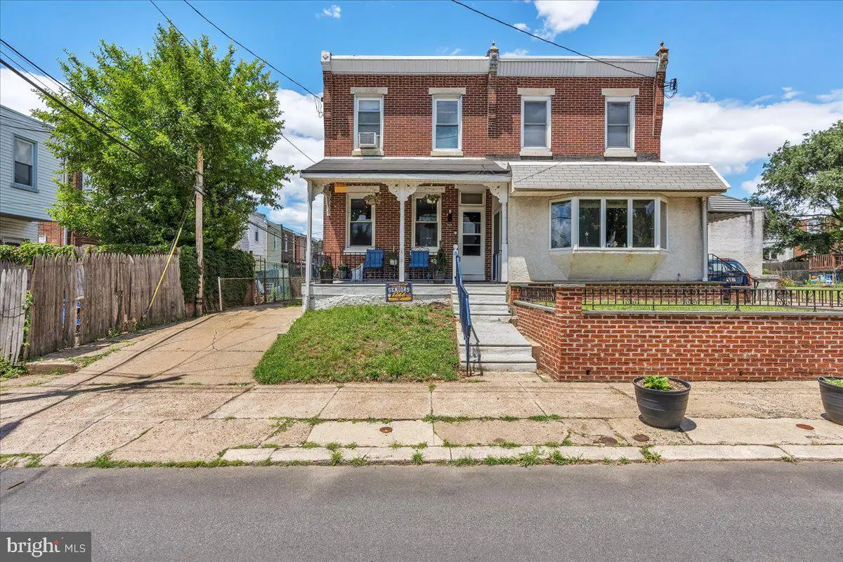 6708 Glenloch St, Philadelphia, PA 19135 - #1
