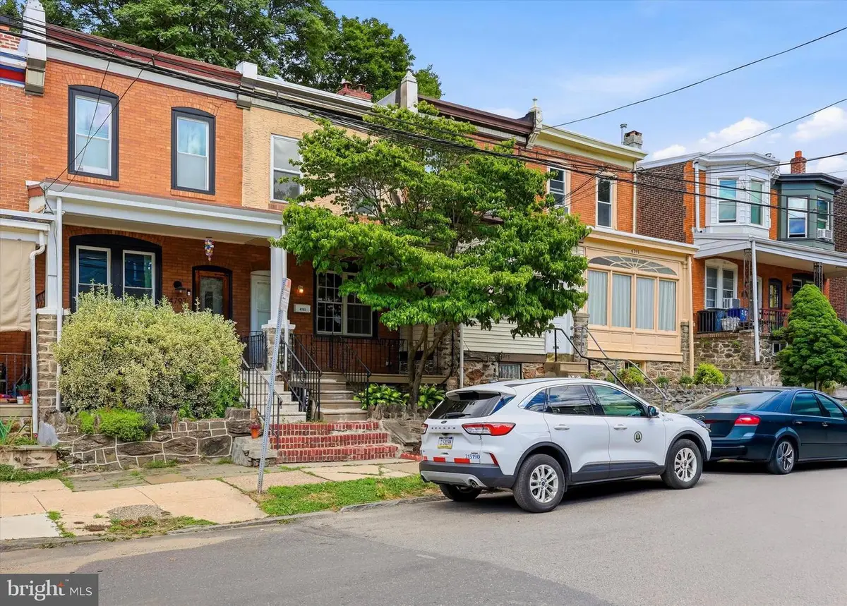 4795 Silverwood St, Philadelphia, PA 19128 - #1