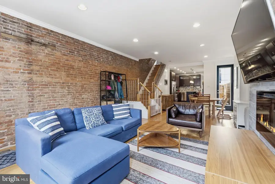 2233 Bainbridge St, Philadelphia, PA 19146 - #3