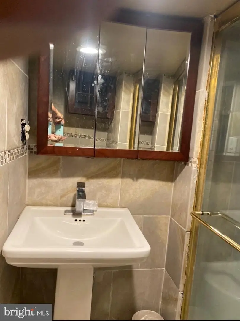 823 N 49th St, Philadelphia, PA 19139 - #2