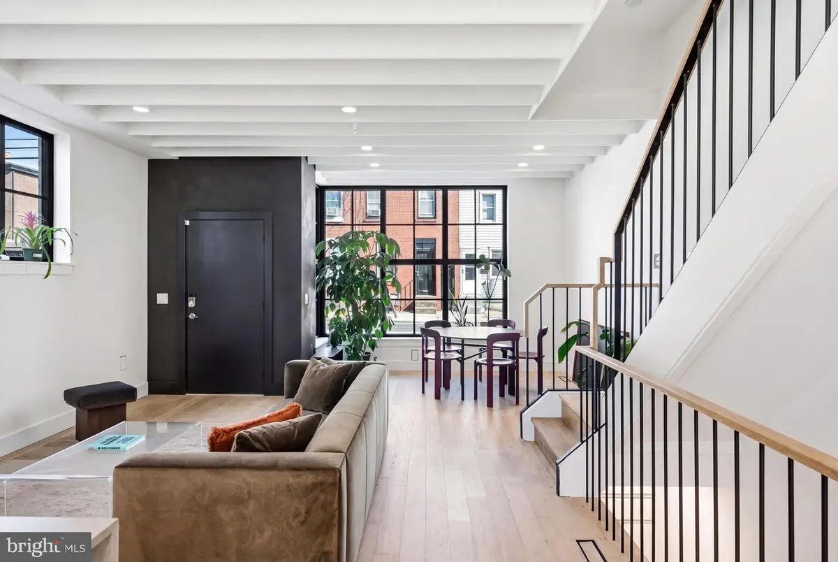 209 E Wildey St, Philadelphia, PA 19125 - #1
