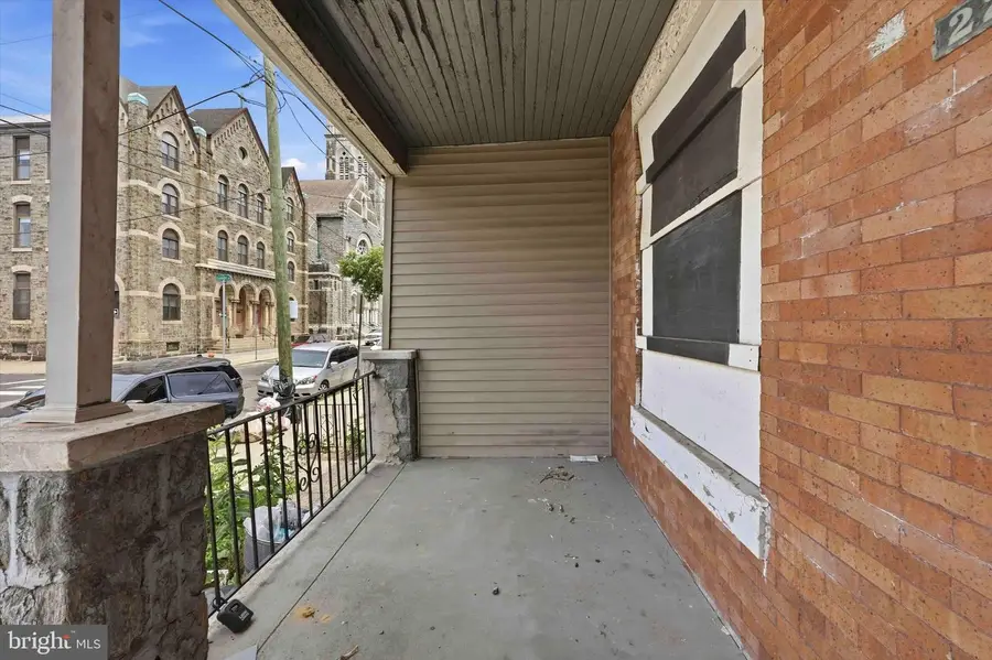 221 N 54th St, Philadelphia, PA 19139 - #2