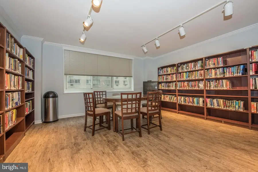 1901 John F Kennedy Blvd #718, Philadelphia, PA 19103 - #3