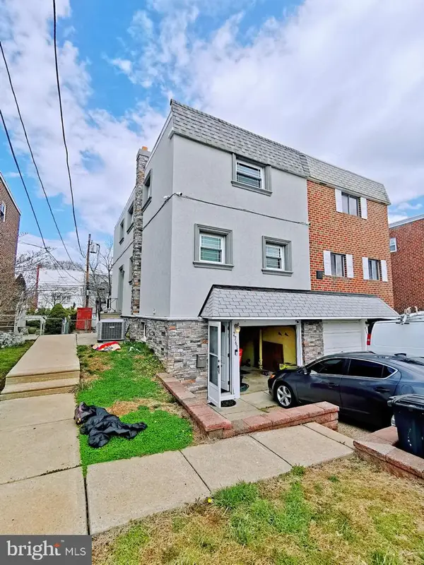 2761 Mower St, PHILADELPHIA, PA 19152