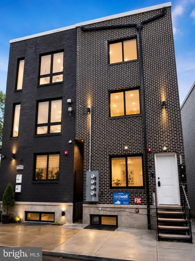 2209 N 7th St, Philadelphia, PA 19133 - #1