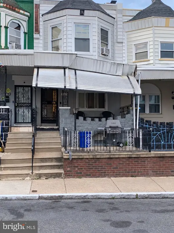 4815 N Warnock St, PHILADELPHIA, PA 19141