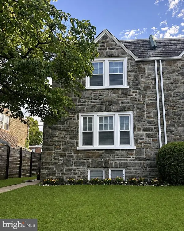 820 Kerper St, PHILADELPHIA, PA 19111