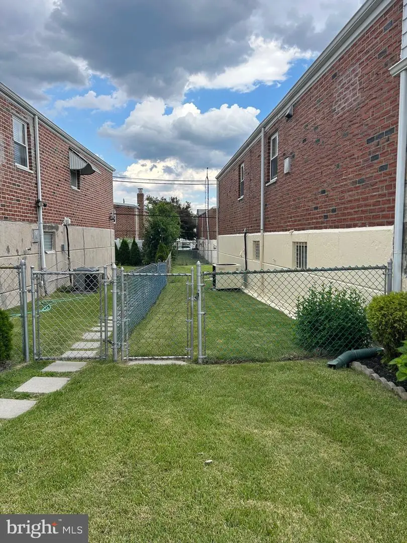 9811 Montour St, Philadelphia, PA 19115 - #3