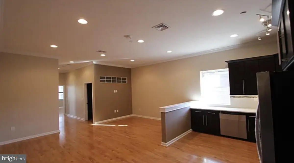 1017 Arch St #6b, Philadelphia, PA 19107 - #1