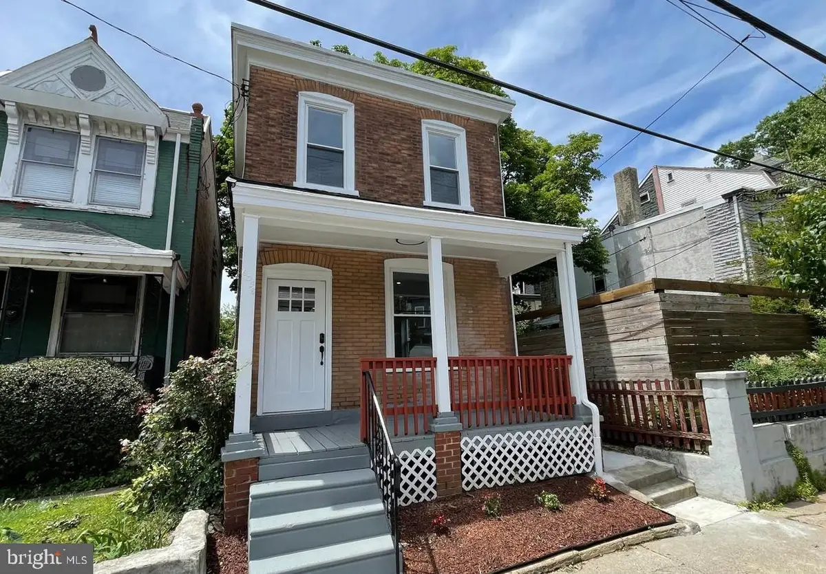 6358 Cherokee St, Philadelphia, PA 19144 - #1