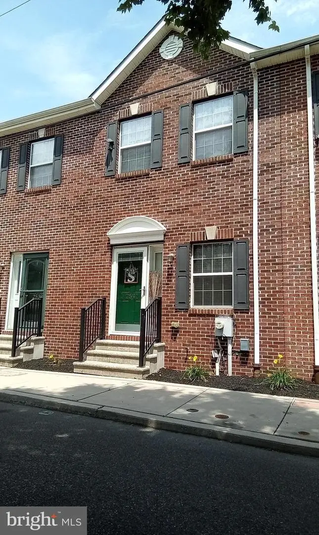 2541 Pickwick St, Philadelphia, PA 19134 - #3