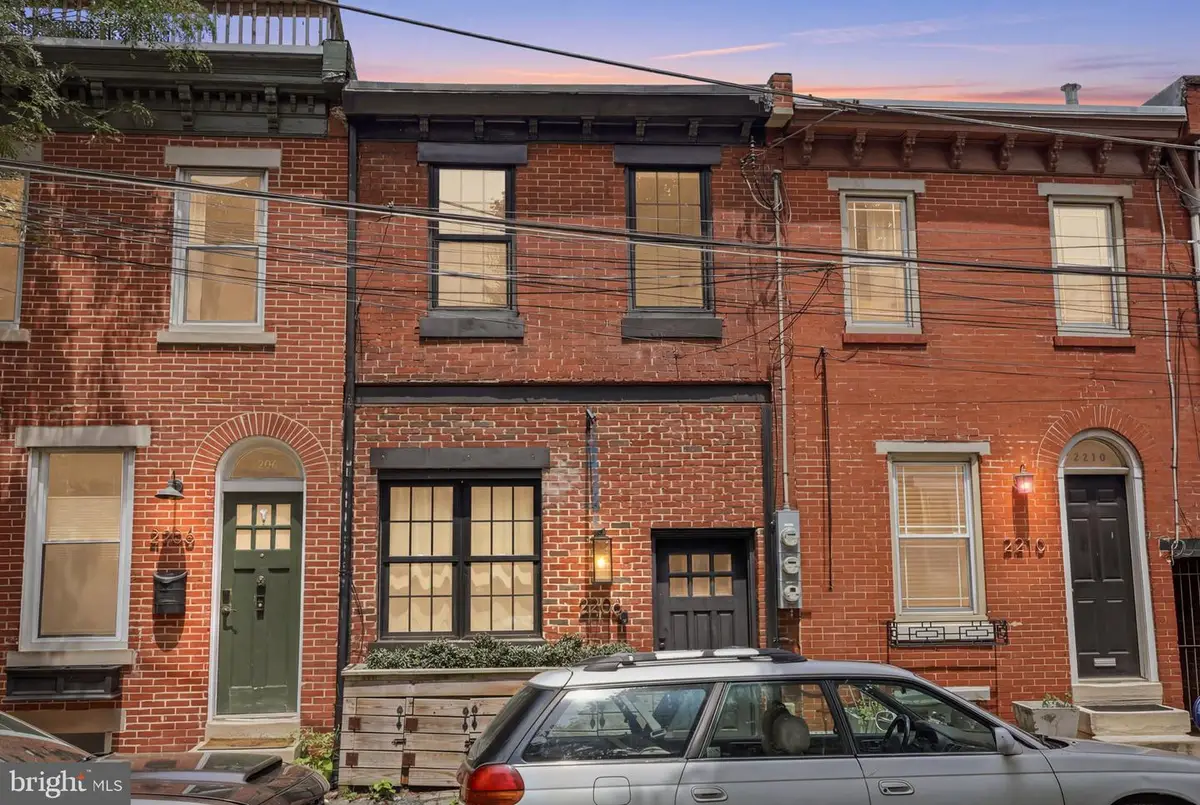 2208 Taggert St, Philadelphia, PA 19125 - #1