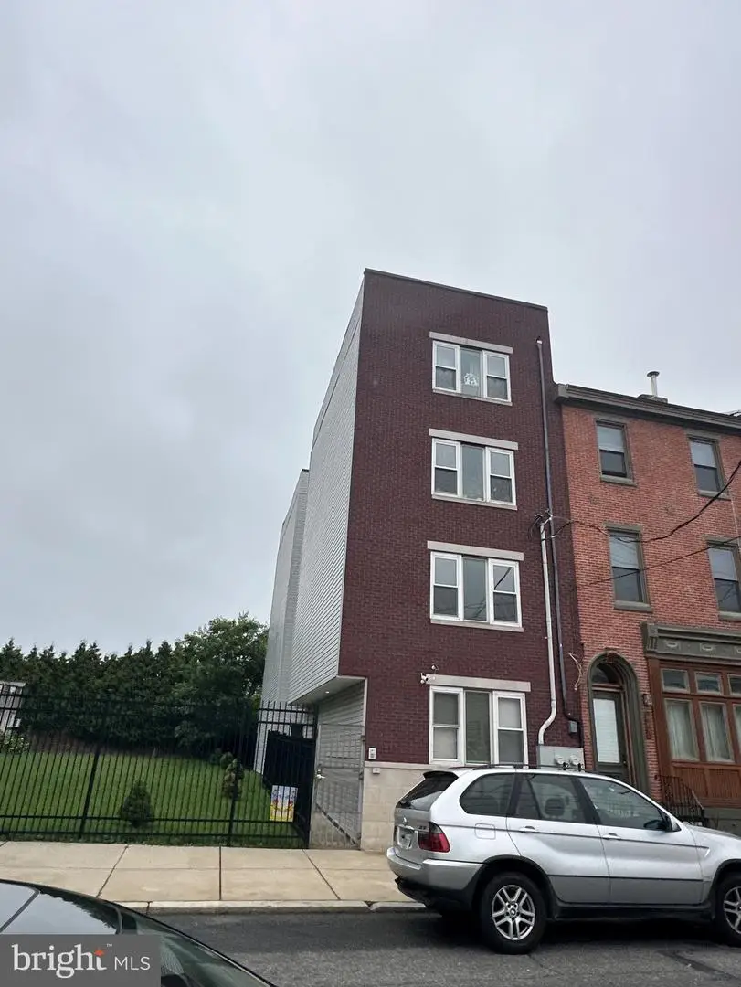 811 N Franklin St, Philadelphia, PA 19123 - #1