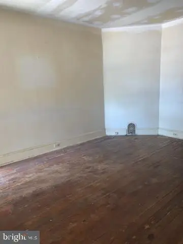 6027 Walnut St, Philadelphia, PA 19139 - #1