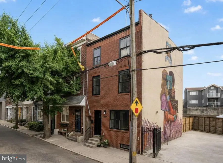 440 Poplar St, Philadelphia, PA 19123 - #2