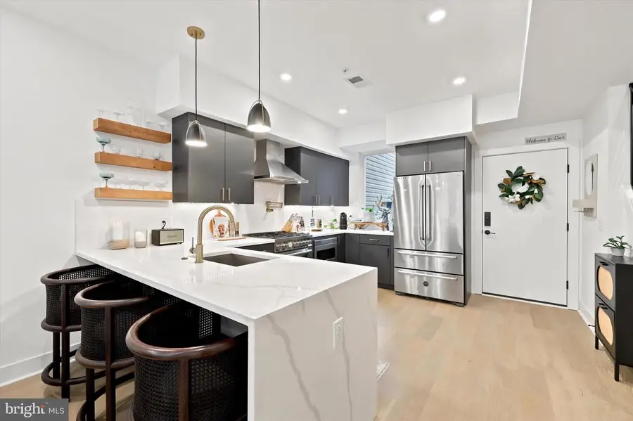 1621 Bainbridge St #6, Philadelphia, PA 19146 - #3