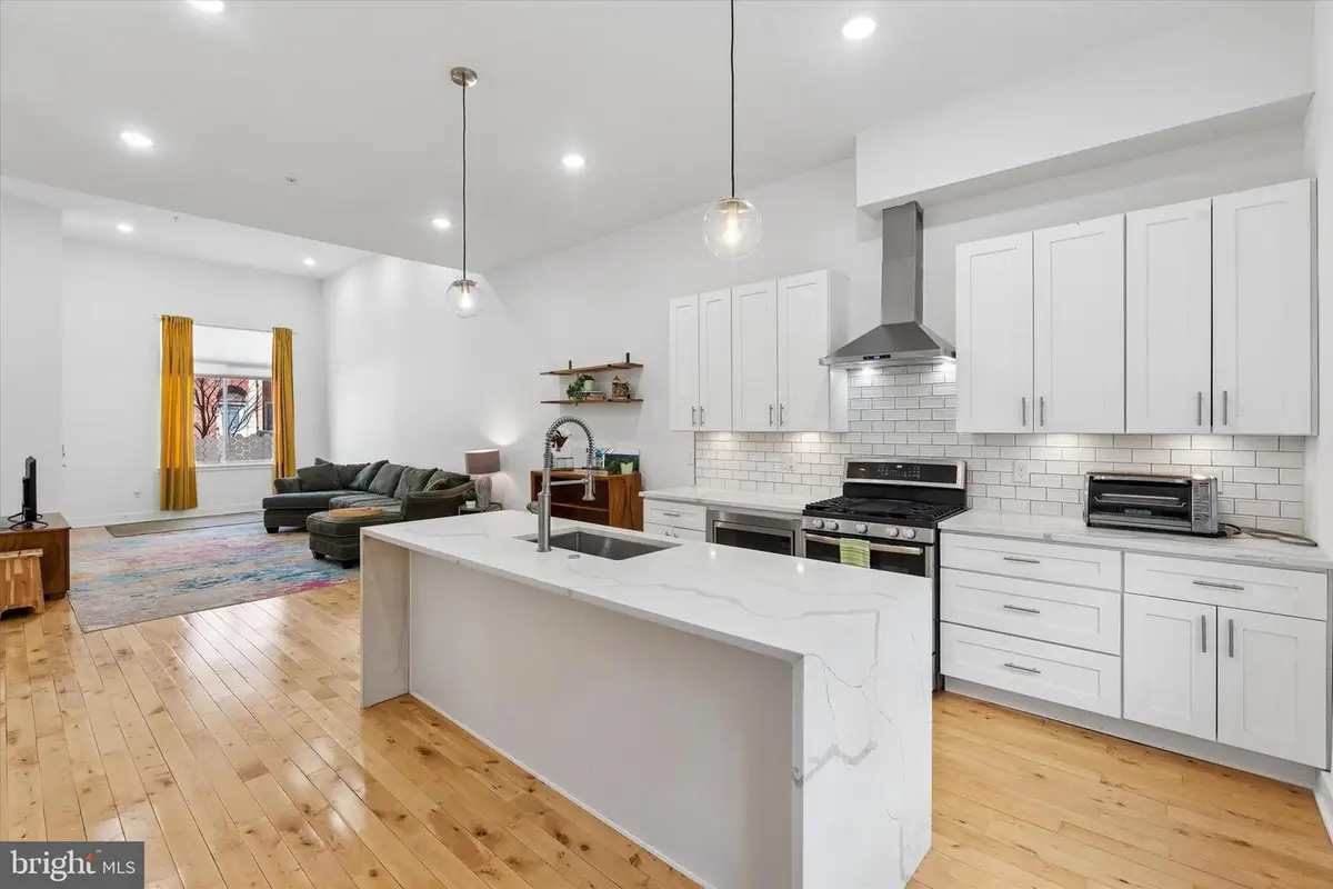 2720 W Cabot St, Philadelphia, PA 19121 - #1